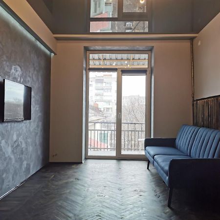 Loft Style Apartments In The Center سومي المظهر الخارجي الصورة